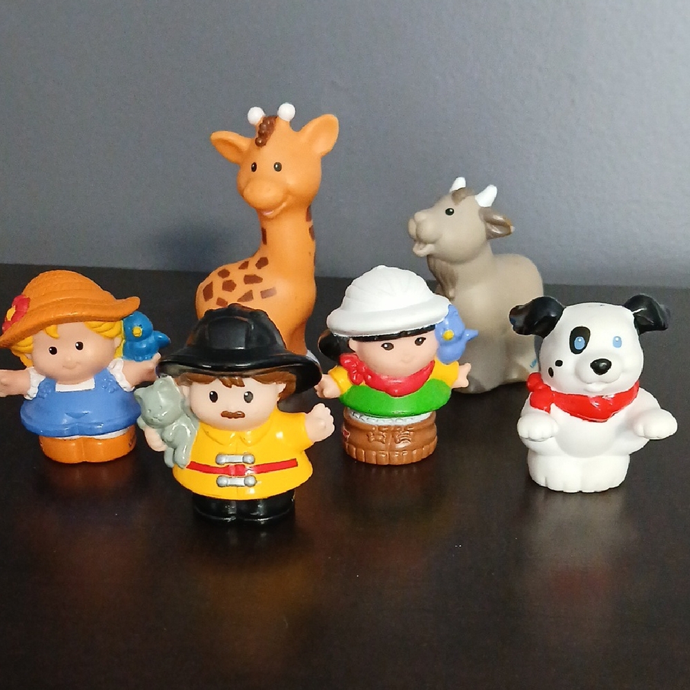 🐵Vintage Fisher Price Little People Animal Firefighter Farmer Fireman